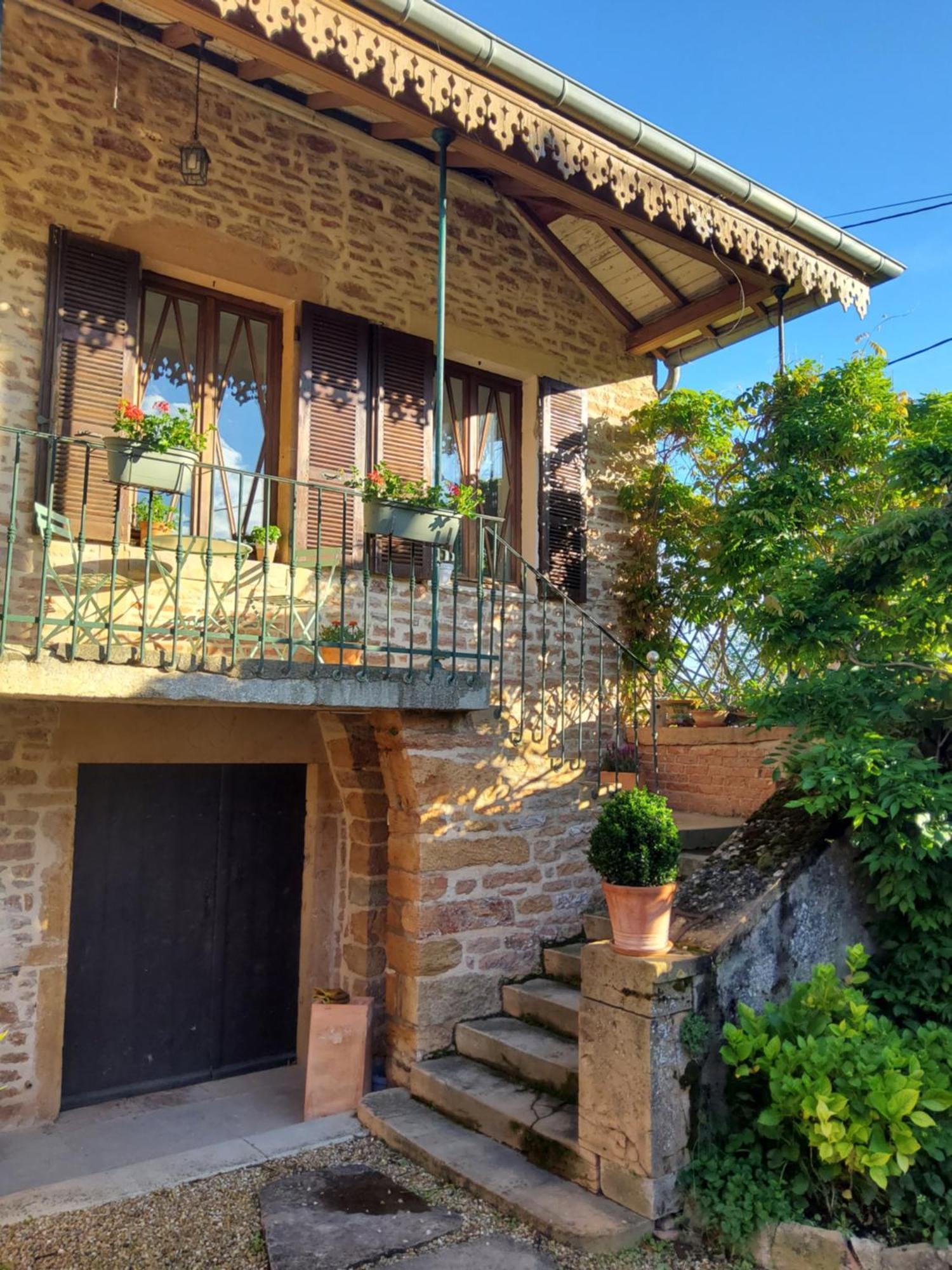 La Parenthese A Etrigny Acomodação com café da manhã Exterior foto